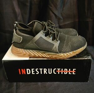 Indestructible Shoes Men's Sz 9-9.5 (EU43) / Black / Steel toe